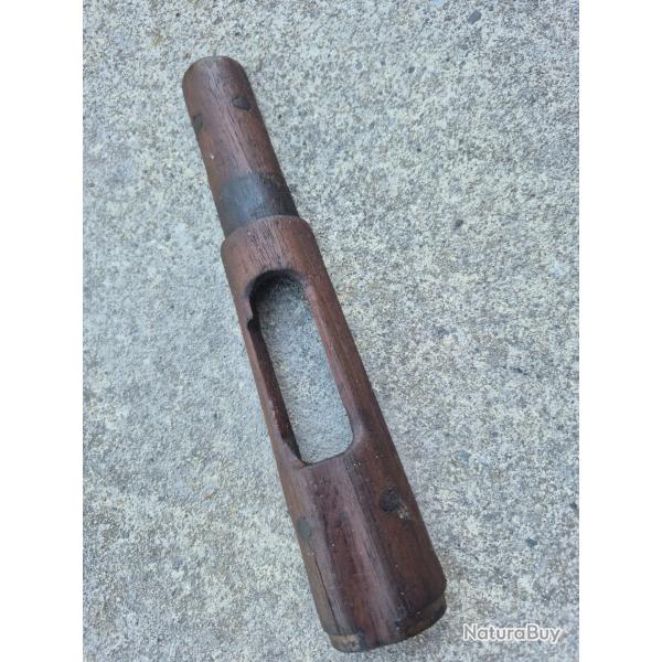 Garde main mousqueton Berthier M16
