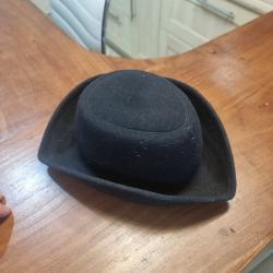 Tricorne