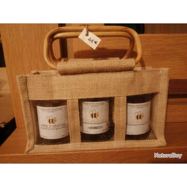 Trio de trois pots de miel de 500g dans un panier en toile de jute avec poigne bois