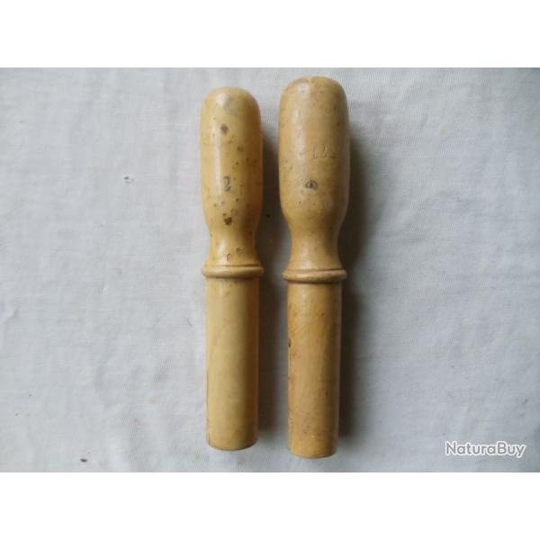 Lot de 2 bourroirs anciens en calibre 12.