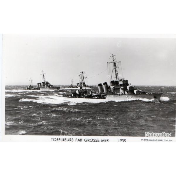 CPA - Marine de Guerre  - TORPILLEUR PAR GROSSE MER 1935 N1440
