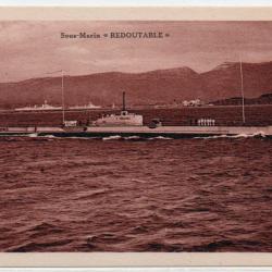 CPA - Marine de Guerre  - SOUS-MARIN " REDOUTABLE "  N°1443
