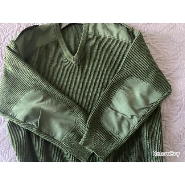 Pull chasse vert type arme
