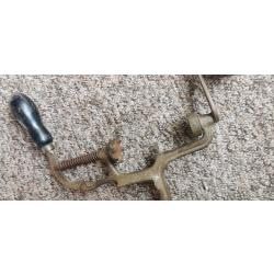 Sertisseur cal16 convient pour cartouche à broche ou percussion centrale N°2
