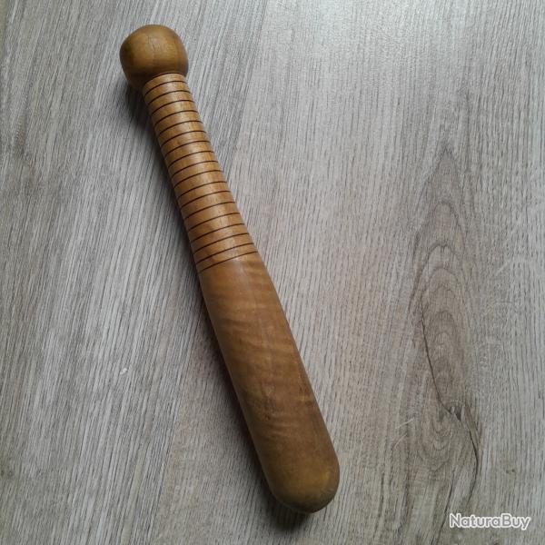 Matraque en bois
