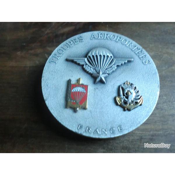 mdaille troupes aroportes ""