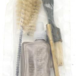 Kit de nettoyage réglementaire pour Mat 49 avec huilier