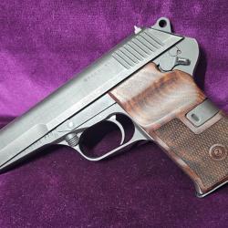 Pistolet CZ 52, cal. 7,62x25, Rep Tchèque, années 50, 2 chargeurs, Catégorie B