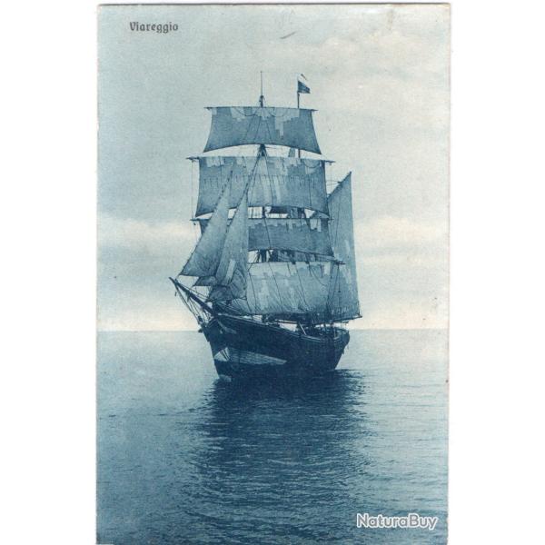 CPA- VIAREGGIO  -VOILIER -  N1452