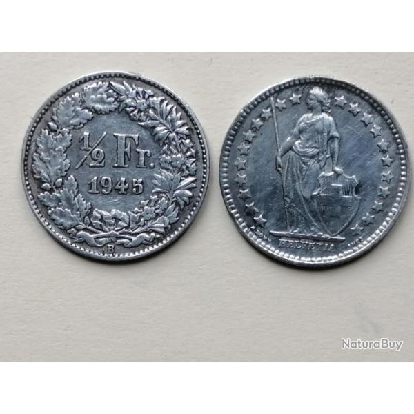 SUISSE = PIECE DE MONNAIE DE 1/2 FRANC DE 1945 EN ARGENT