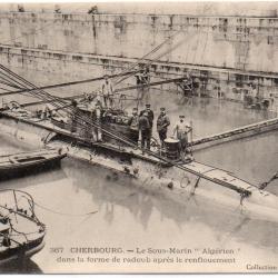 CPA -MARINE DE GUERRE -CHERBOURG - Le Sous-Marin " Algérien "  N°1456