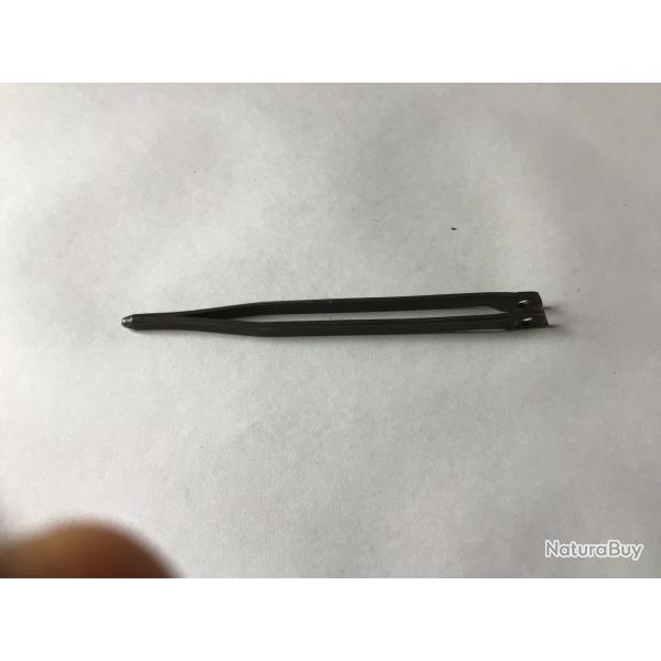 Je VENDU PAR-CUIRASSIER  BIELLE FUSIL SEMI AUTOMATIQUES ITALIEN CALIBRE 12 A IDENTIFIER ATIS
