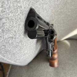 COLT PYTHON 357/ 38 4 POUCES