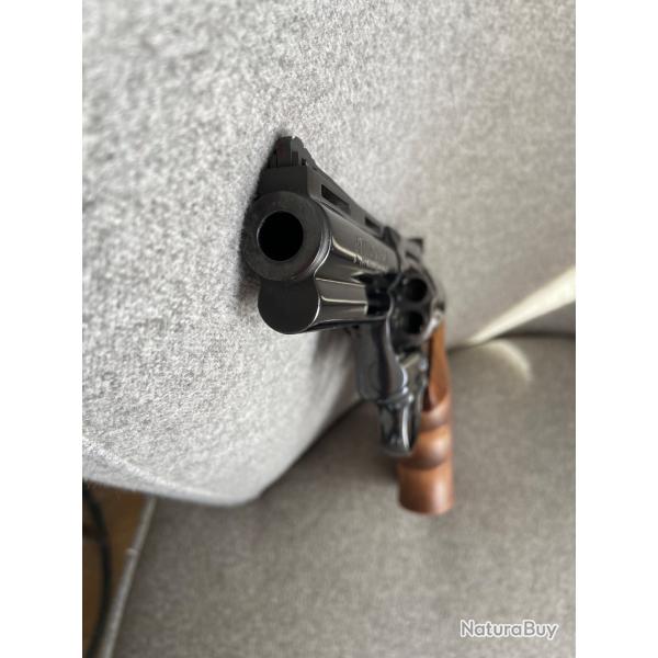 COLT PYTHON 357/ 38 4 POUCES