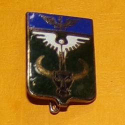 Escadrille 9 S, émail, dos guilloché," Idéogrammes au dos" , écu au pingouin vert et bleu, à un oise
