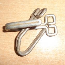 paire de crochets de vareuse allemande seconde guerre alu