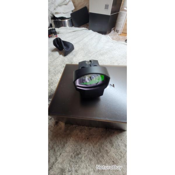 Je vends un. Rouge.Romeo1