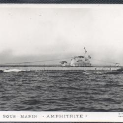 CPA -MARINE DE GUERRE - " AMPHITRITE "  - Sous-Marin N&deg;1466