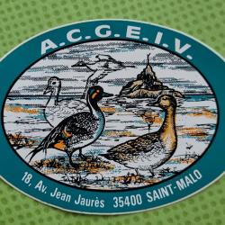 Ancien Autocollant association de chasse , gibier d'eau , mont saint michel