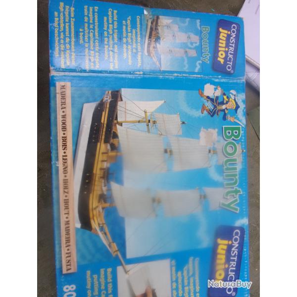 maquette de junior bateau  voiles