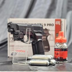 Pack Laser prêt a tirer Bersa Thunder 9 pro Calibre 4,5 mm bille acier BB'S + LASER
