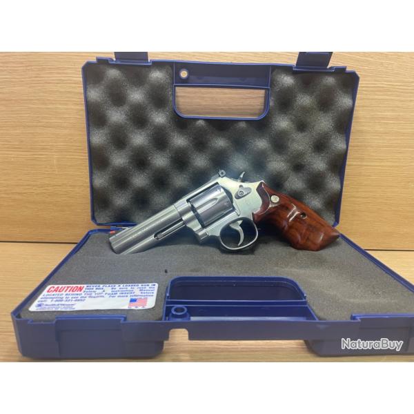 Revolver Smith &wesson 686-6Calibre 357 magnum