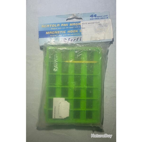 Bote de Rangement Magntique Farfix - 44 Espaces