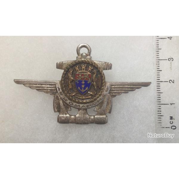 FRANCE MARINE - INSIGNE PORTE-AVIONS ARROMANCHES 1944 Fabrication Courtois campagne INDOCHINE