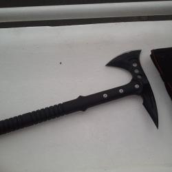 Tomahawk black wolf bonne qualité