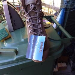 chaussures militaire