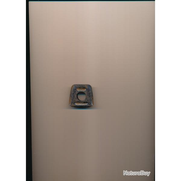 (14246) CLIP POUR  3 CARTOUCHES  8x50R MOUSQUETON