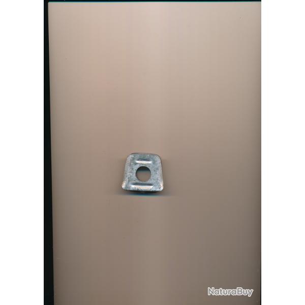 (10875) CLIP POUR  3 CARTOUCHES  8x50R MOUSQUETON