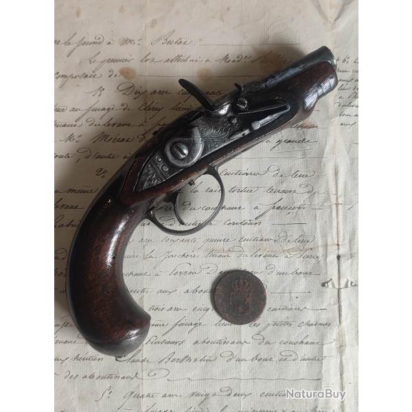 Veritable petit pistolet de voyage du XVIIIe d'poque louis XVI chien cass