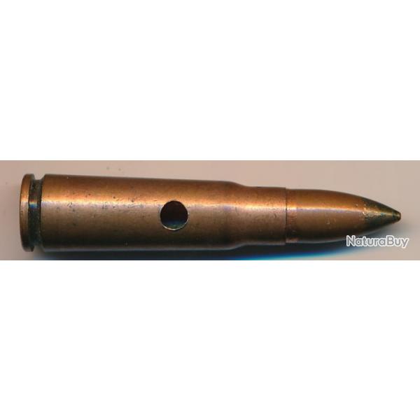(15587)  Une 7,62x39 Russe fabricationChinoise balle TRACANTE pointe verte  31 64