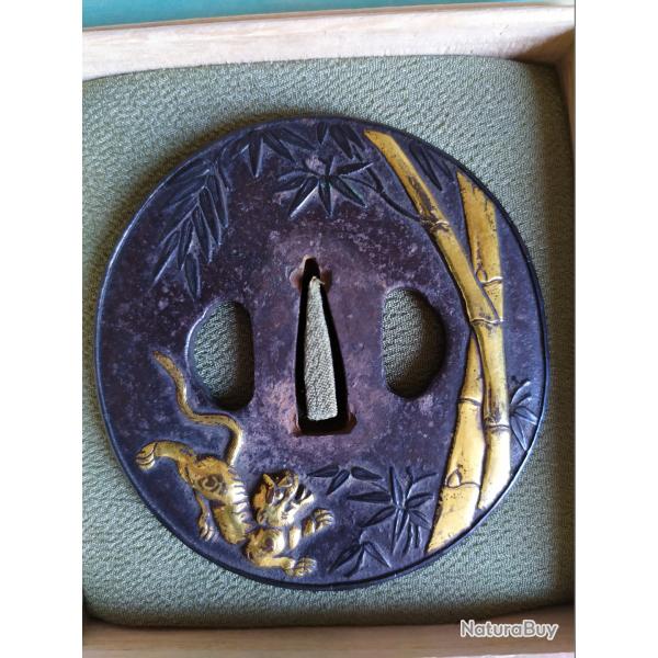 RARE Tsuba 2 faces Tigre et Chrysantheme, fer, dorures - Garde katana Edo Japon