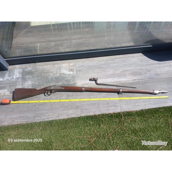 Fusil rglementaire arme franaise modle 1816  percussion et sa baonnette  douille