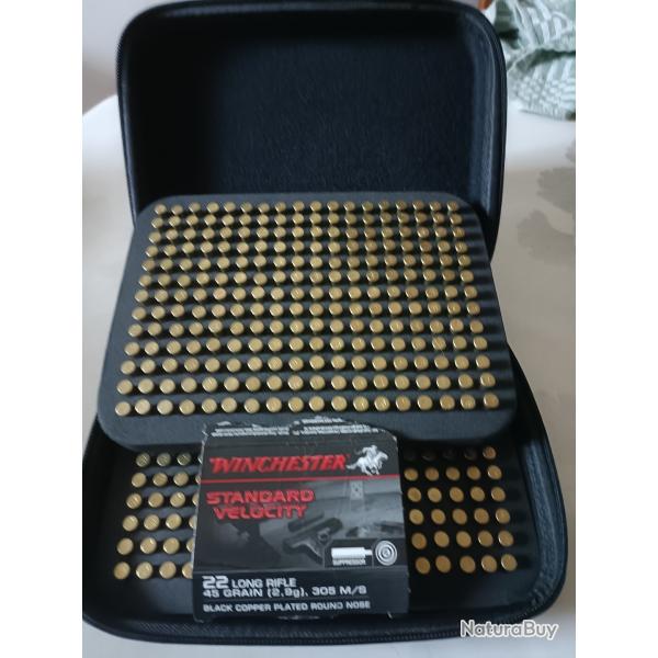 A vendre lot de 468 balles 22 lr winchester et son tui de transport