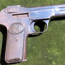 Pistolet semi-automatique Browning 1900 calibre 7,65 mm