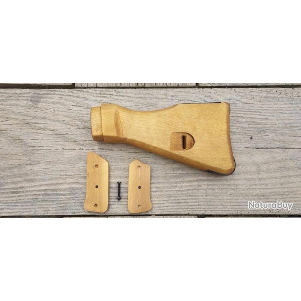 Crosse + plaquettes de poigne avec garnitures mtaliques pour Sturmgewehr 44