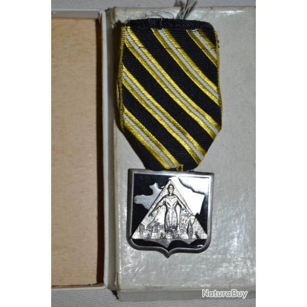mdaille de la protection civile classe or et sa boite