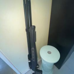 Bonjour vend Hatsan BT 65 calibre 5,5 ( puissance entre 10& 19,9 joules