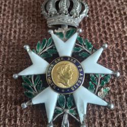 Legion d honneur modèle présidence