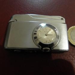 BULER. Briquet avec horloge vers 1970-1979 à réparer