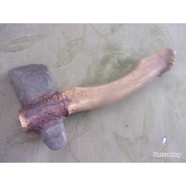 reproduction de hache nolithique 26,5  cm