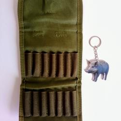 Ensemble cartouchière de ceinture pour carabine et porte clés sanglier. Neuf.