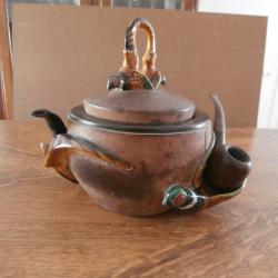 pot a tabac avec pipes