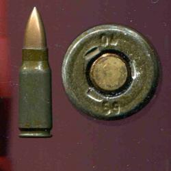 7.92 x 33 kurz Sturmgewehr - RARE production Allemagne de l'Est DDR post WWII - marquage : 04 59