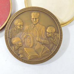 Médaille de table Bronze 1956 Union minière du Haut Katanga Afrique Congo belge Colonie BELGIQUE