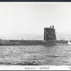 CPA - MARINE DE GUERRE  - Sous - Marin " DAPHNÉ " - N°1483