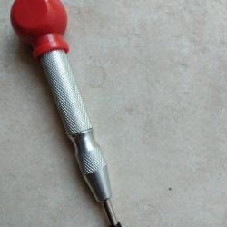 A SAISIR . Pointeau automatique règlable en force de frappe